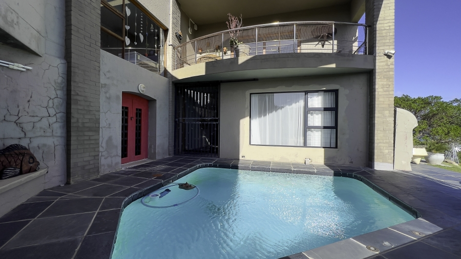 5 Bedroom Property for Sale in Dana Bay Western Cape